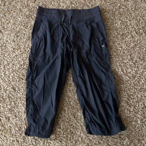 lululemon Dance Crops - Picture 1 of 4